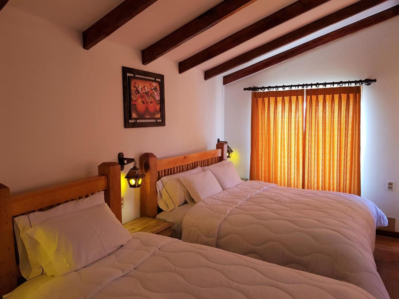 Utasawa Lodge *